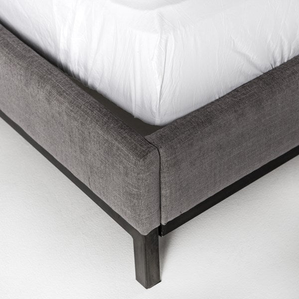 CAMA NEWHALL