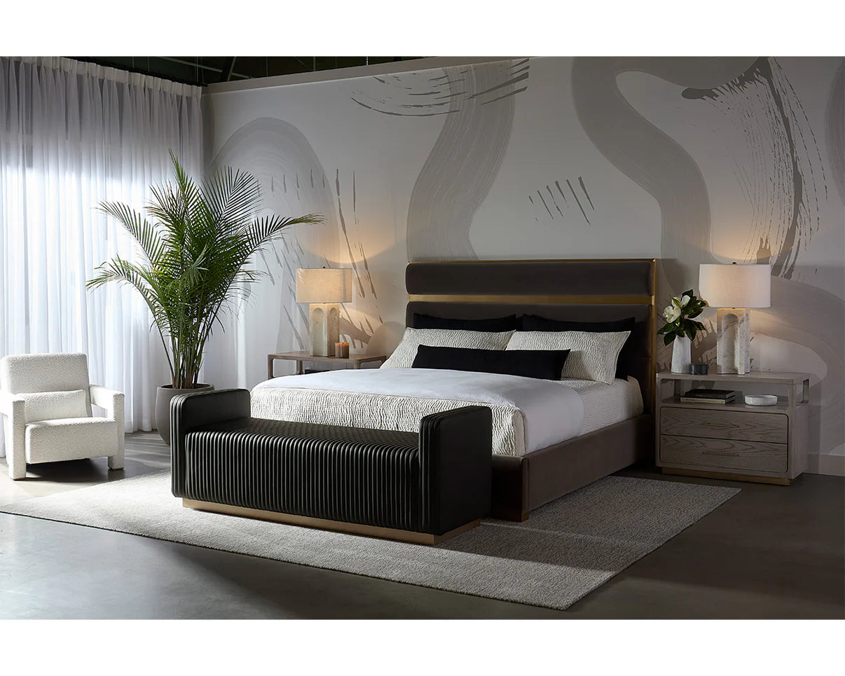Rohe Table Lamp