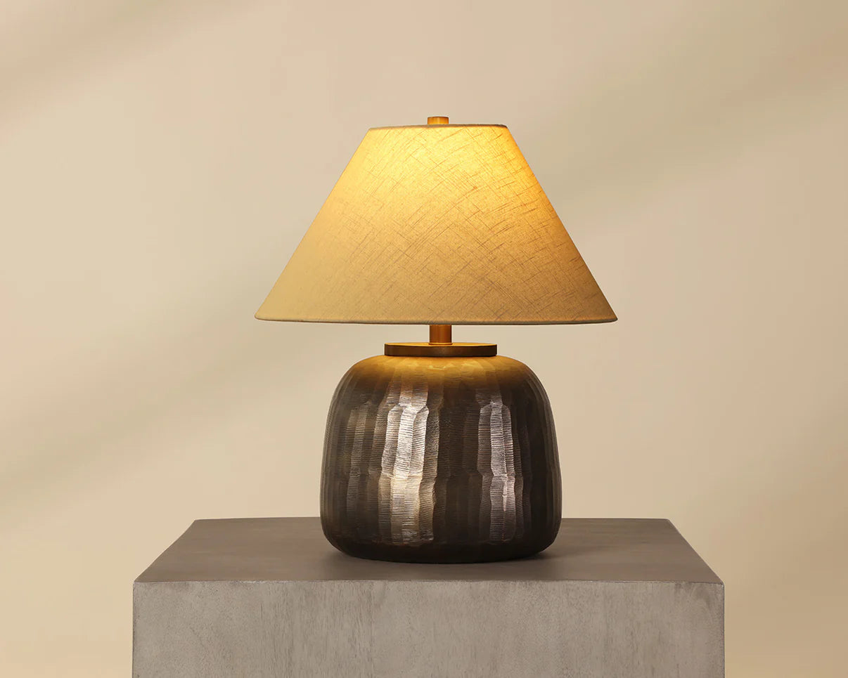 Pradiva Table Lamp