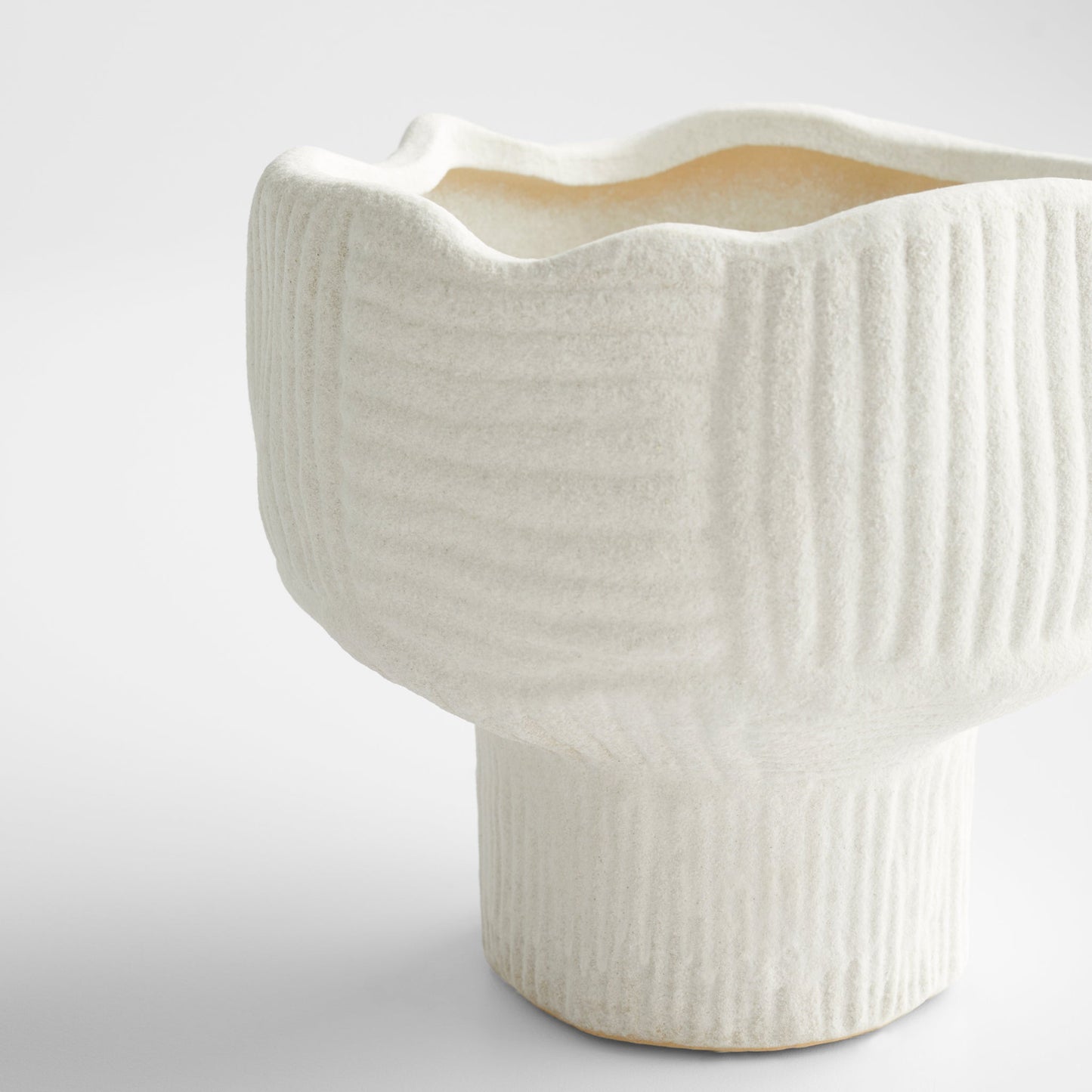 Astreae Pedestal Bowl