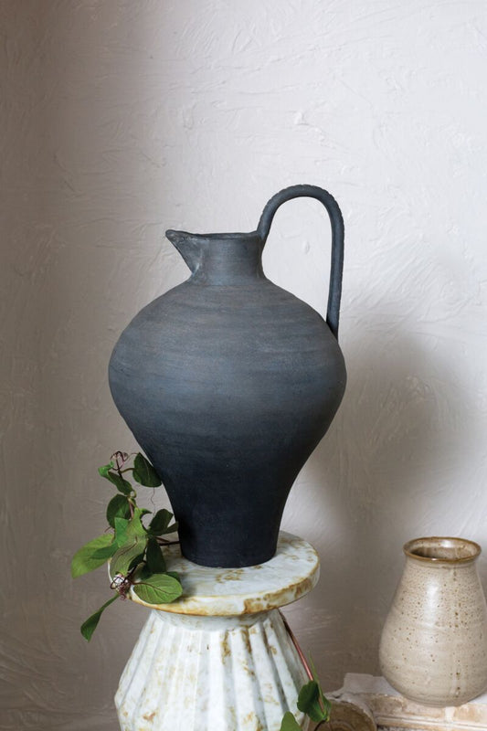 RAVINE JUG