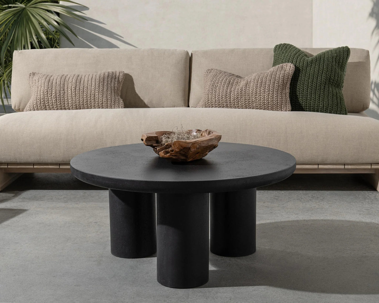 Anzio Outdoor Round Coffee Table