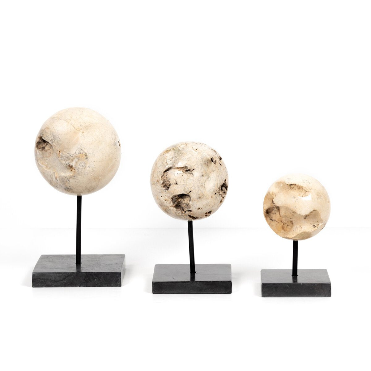 Organic Stone Sculpture Set de 3