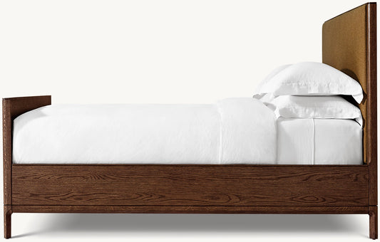 CAMA DE PANEL DE TELA PADUA CON PIE DE CAMA