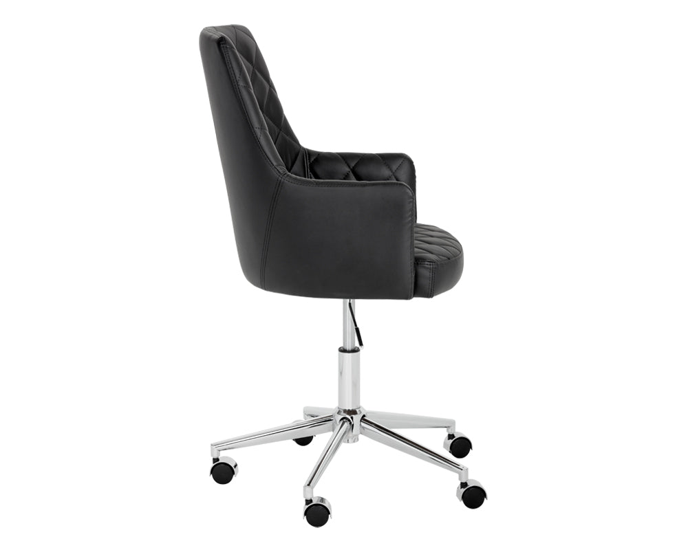 Silla Chase