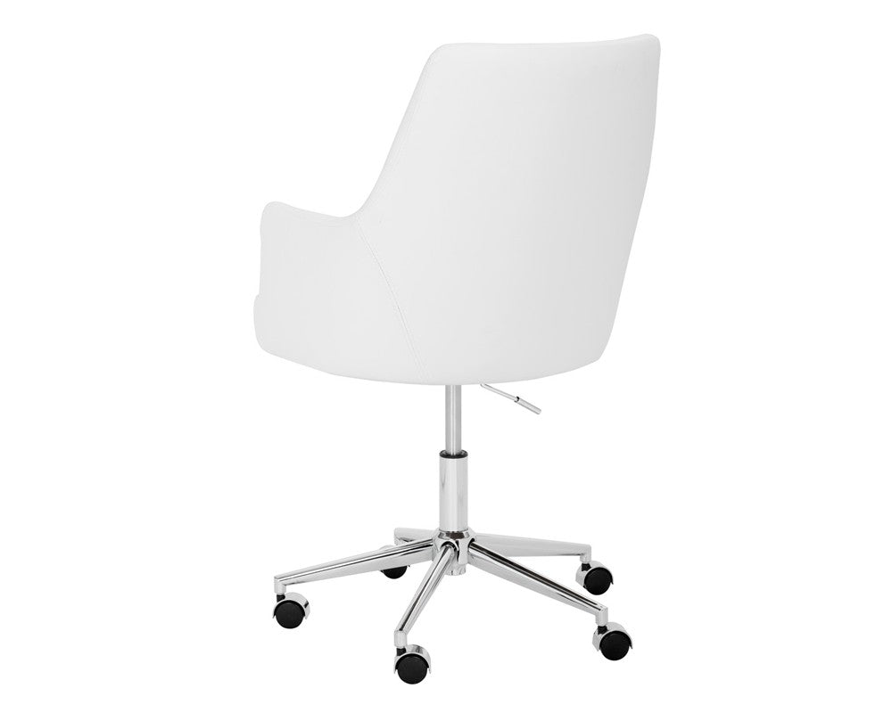 Silla Chase