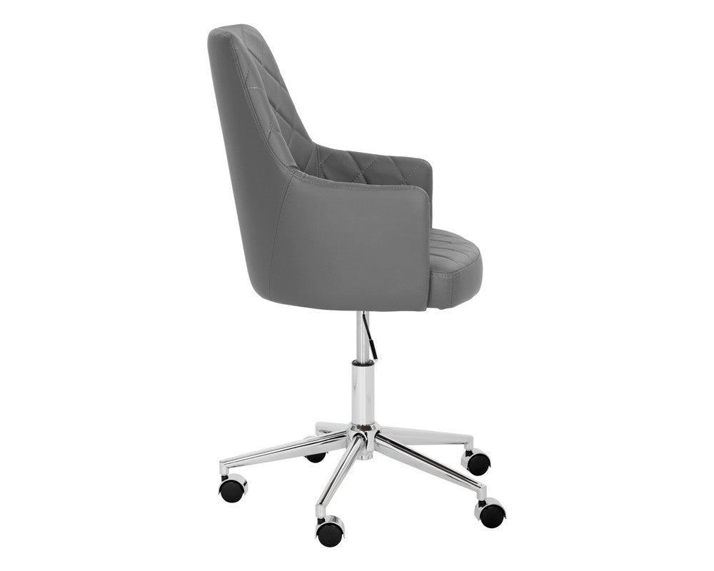 Silla Chase