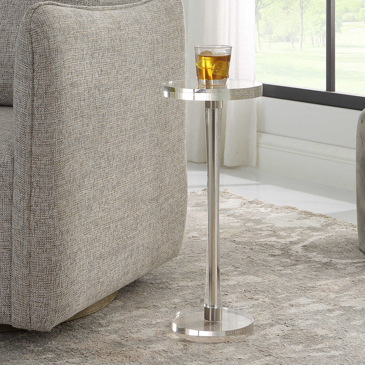 PRIA DRINK TABLE