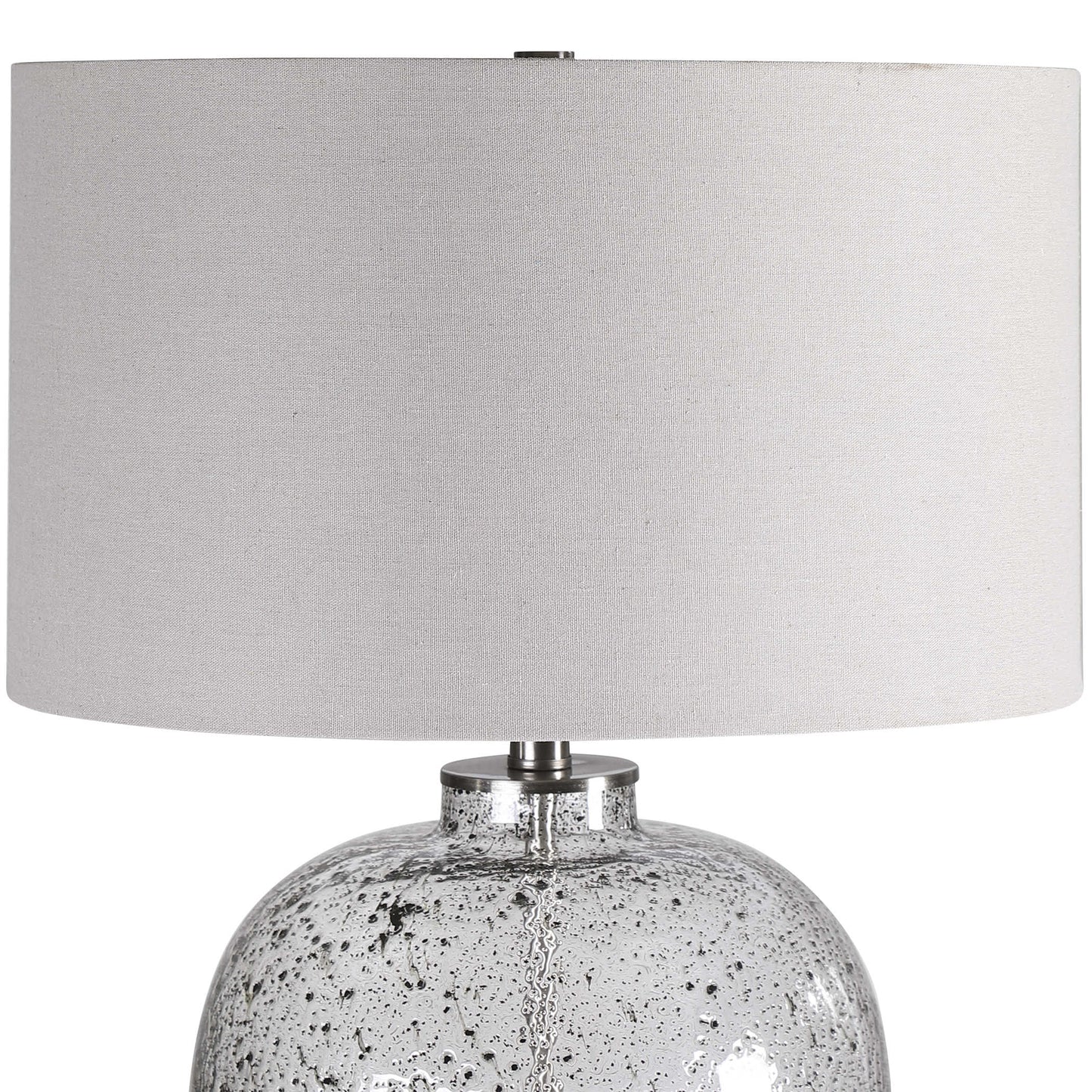 STORM TABLE LAMP