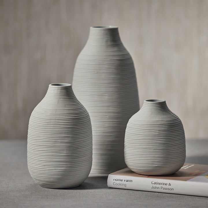 Delano Porcelain Vase - White - Small