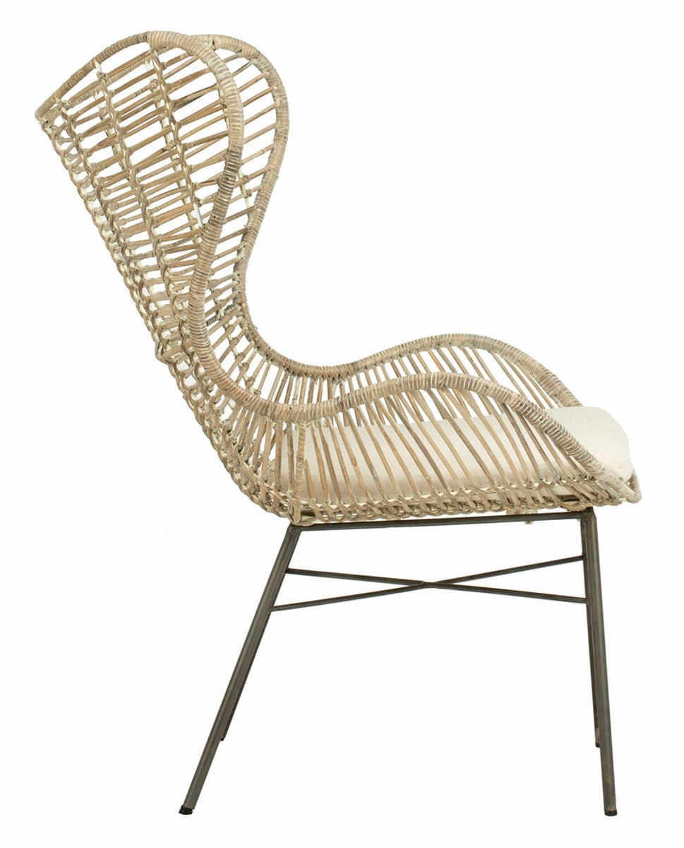 Malia Rattan