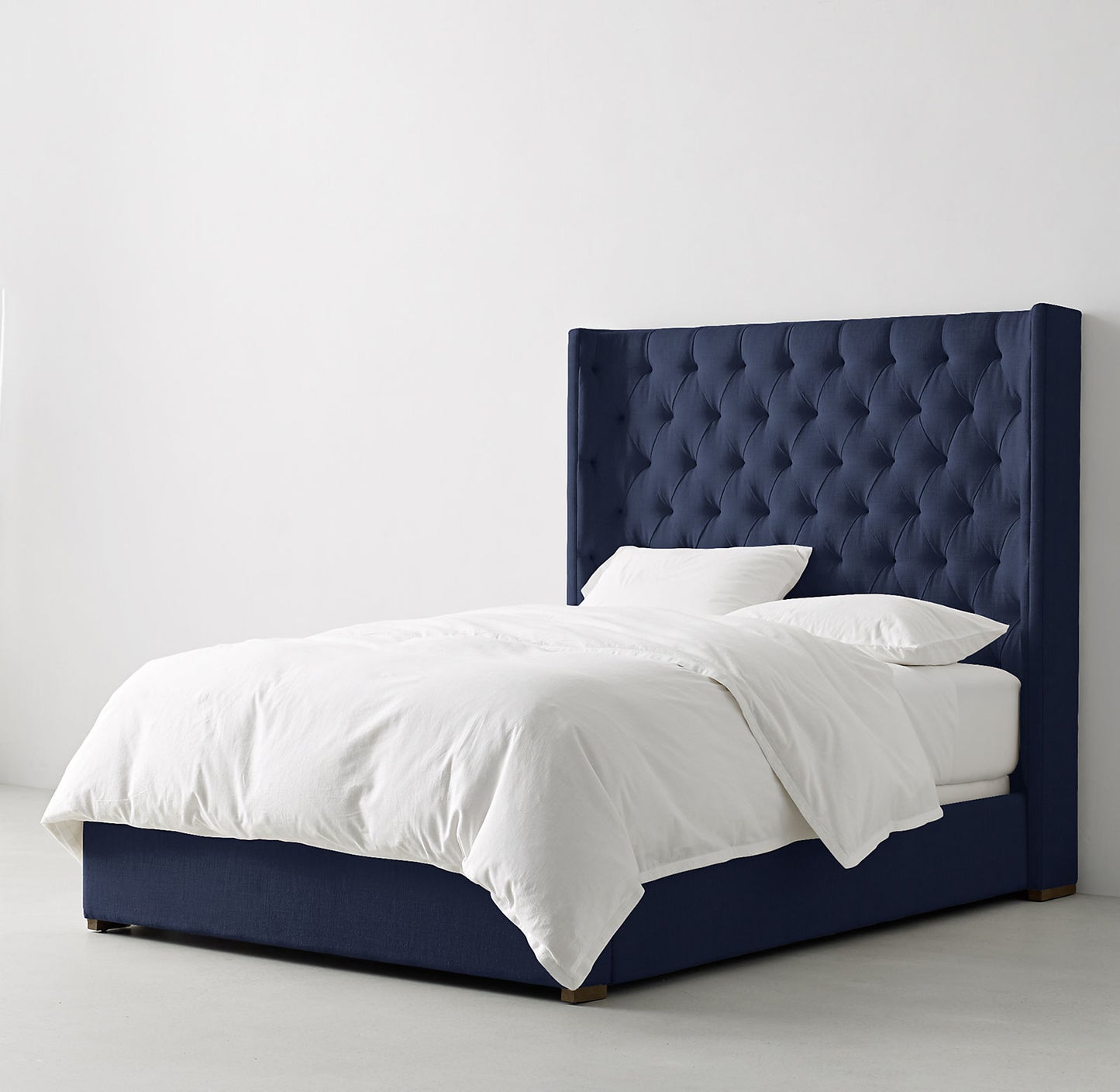 Cama Copetuda Zadie