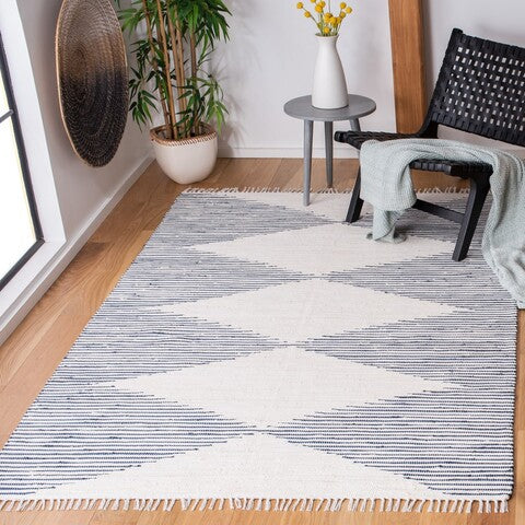 Tapete Kilim Collection Design: KLM708N Marino/Marfil