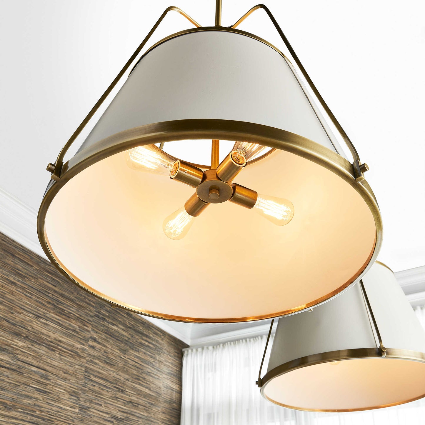 LEATHER CLASSIC, 4 LT PENDANT - WHITE