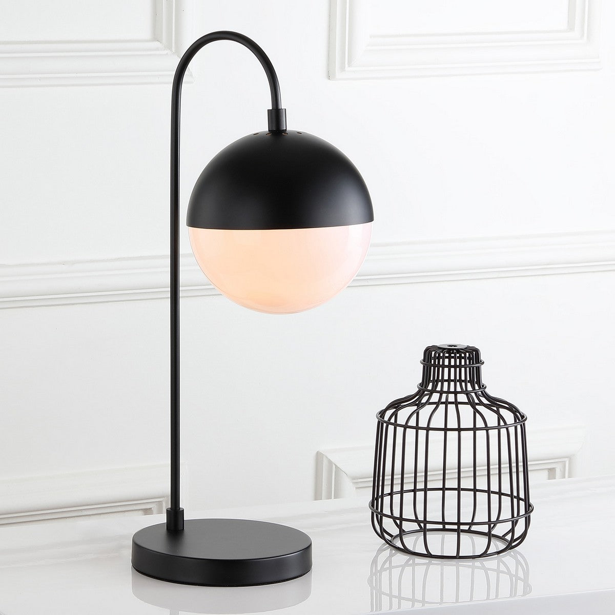 LÁMPARA DE MESA CAPPI