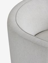 Cargar imagen en el visor de la galería, Haynes Swivel Chair
