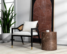 Cargar imagen en el visor de la galería, Riva Stool
