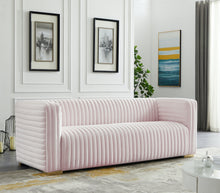 Cargar imagen en el visor de la galería, Ravish Velvet Sofa
