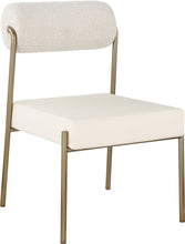 Cargar imagen en el visor de la galería, Carly Boucle Fabric &amp; Vegan Leather Dining Chair
