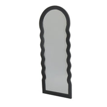 Cargar imagen en el visor de la galería, 24x64 Layered Curvy Leaner Mirror, Black
