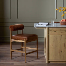 Cargar imagen en el visor de la galería, Jazelle Counter Stool
