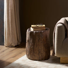 Cargar imagen en el visor de la galería, Nemo End Table
