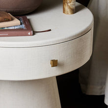 Cargar imagen en el visor de la galería, Chiro Nightstand
