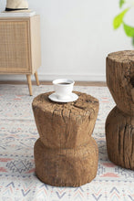 Cargar imagen en el visor de la galería, Antique Round Wooden Low Stool
