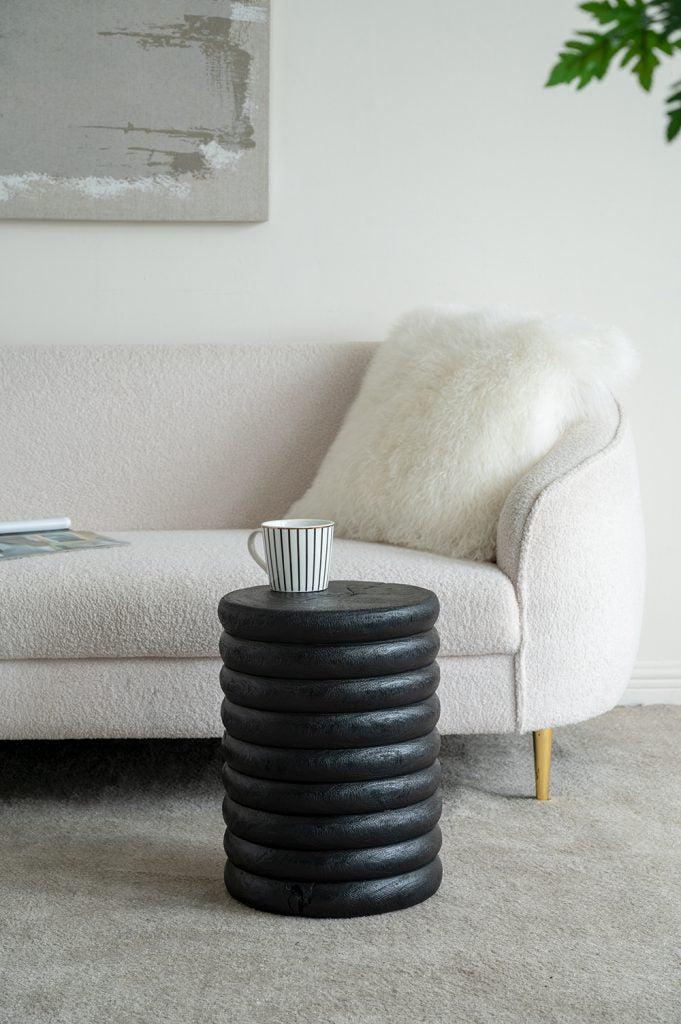 ROUND BLACK TABLE