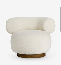 Cargar imagen en el visor de la galería, Ohara Swivel Chair
