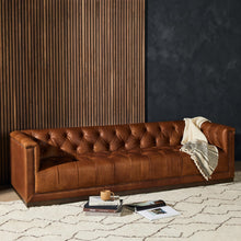 Cargar imagen en el visor de la galería, Maxx Sofa
