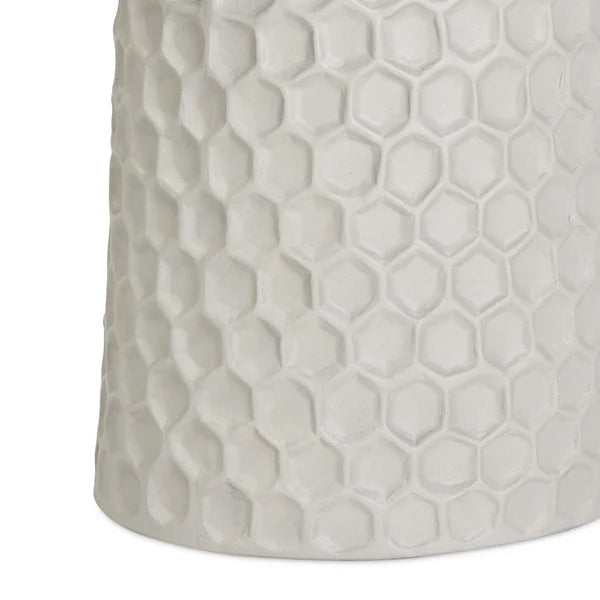 Hessa Indoor/Outdoor Concrete Chiseled Side Table