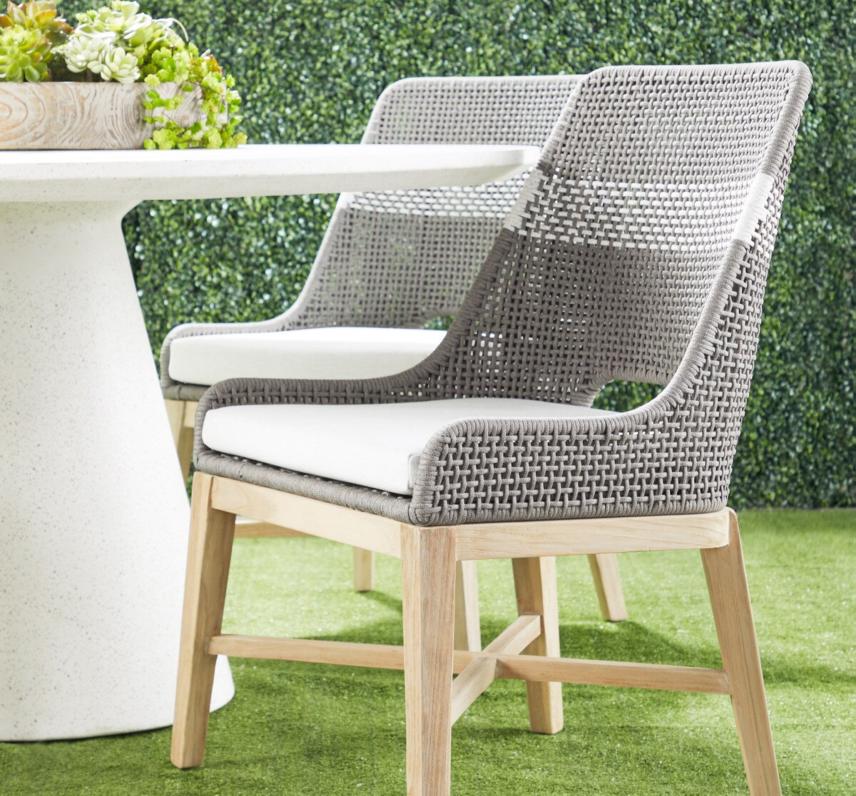 Tapestry Outdoor Dining Chair
