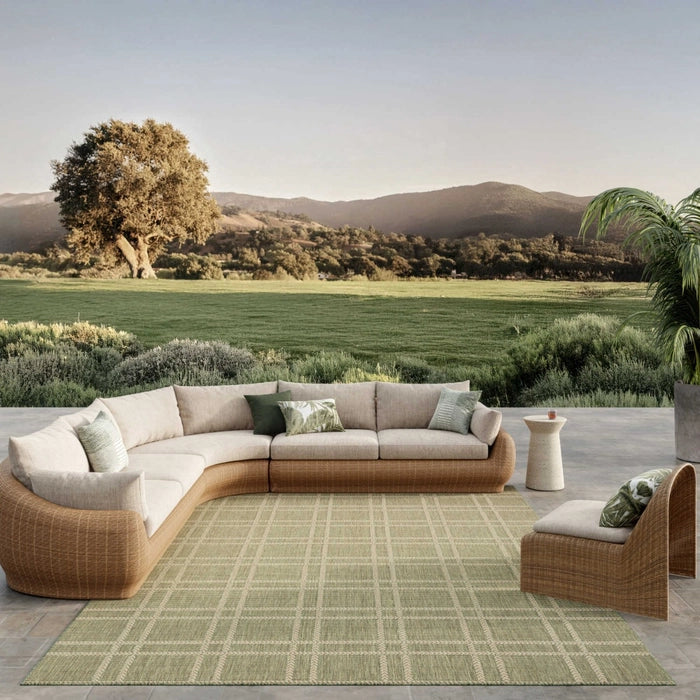 HORIZON INDOOR/OUTDOOR GREEN