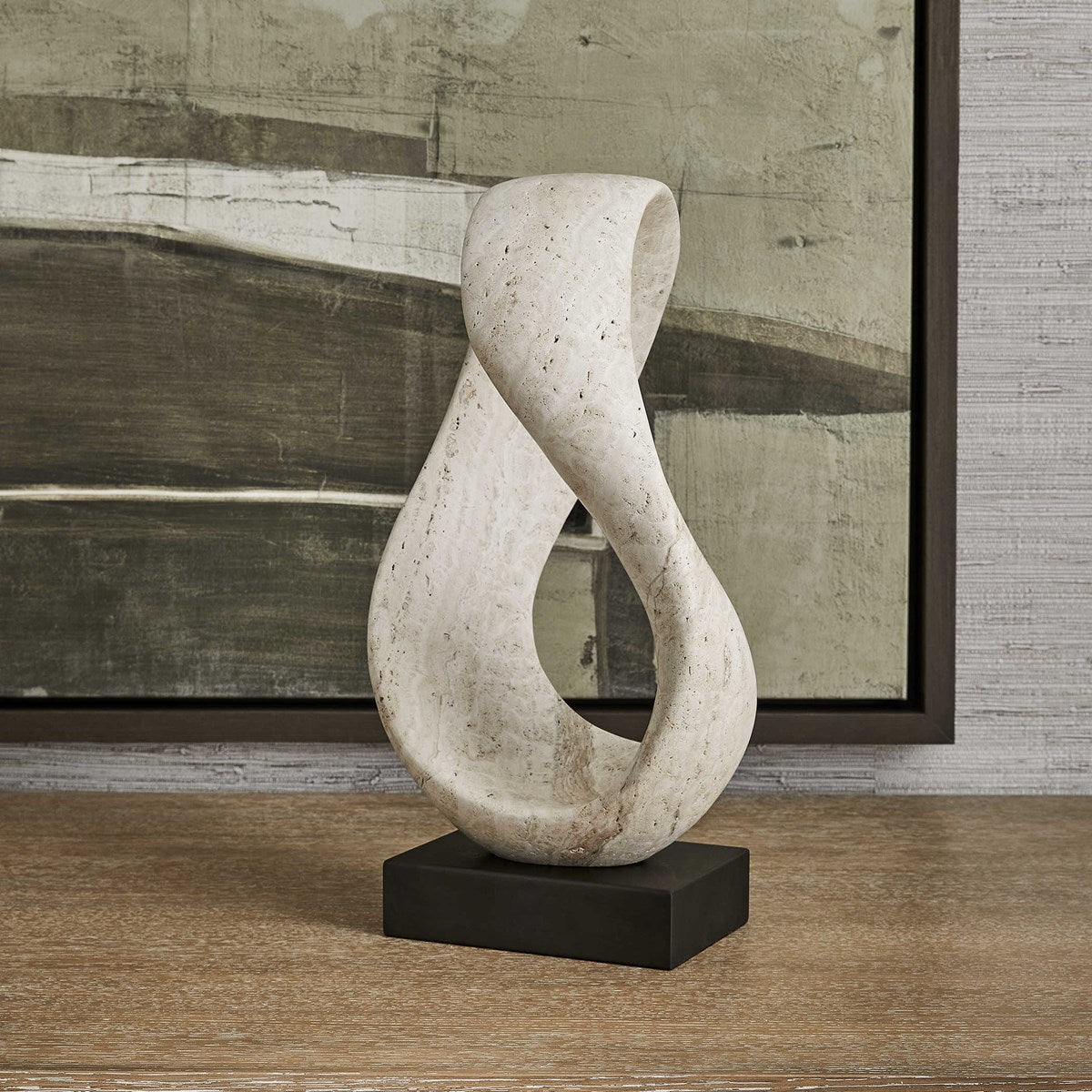 NEW TWIST SCULPTURE
