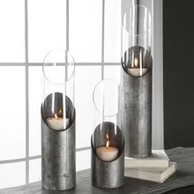 Cargar imagen en el visor de la galería, Karter Candleholders
