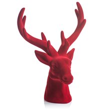 Cargar imagen en el visor de la galería, Escultura Cabeza de ciervo rojo
